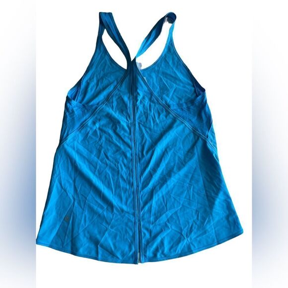New lululemon running tank - Picture 4 of 4